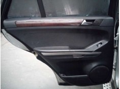 GUARNECIDO PUERTA TRASERA IZQUIERDA 