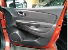 GUARNECIDO PUERTA DELANTERA DERECHA 