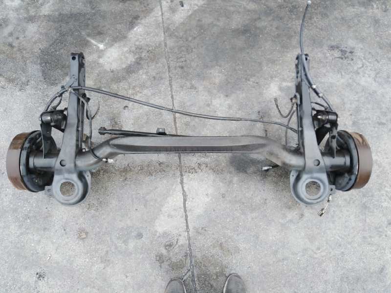 Recambio de puente trasero para peugeot expert kasten komfort 1.9 diesel referencia OEM IAM   PV2-6
