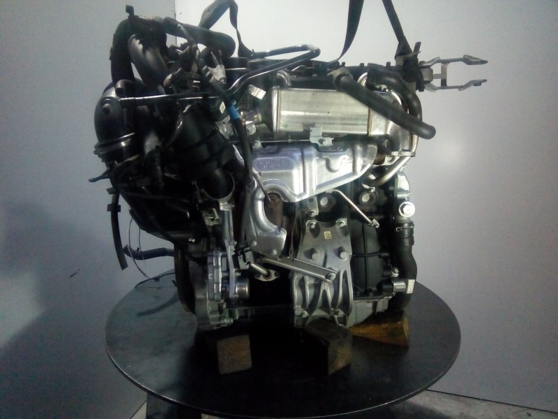 Recambio de despiece motor para infiniti qx30 premium referencia OEM IAM 651930 TALLER M1-B3-10