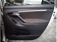 GUARNECIDO PUERTA TRASERA DERECHA 