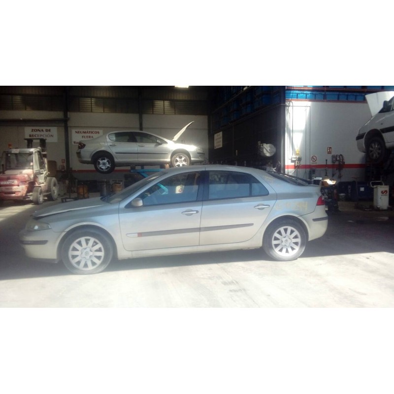 renault laguna ii (bg0) del año 2001