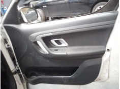 GUARNECIDO PUERTA DELANTERA DERECHA 