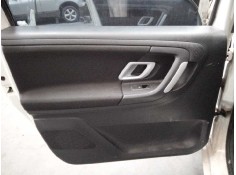 GUARNECIDO PUERTA TRASERA IZQUIERDA 