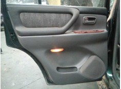 GUARNECIDO PUERTA TRASERA IZQUIERDA 