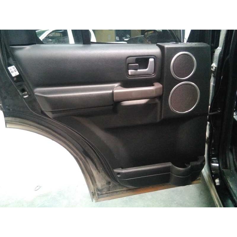 Recambio de guarnecido puerta trasera izquierda para land rover discovery v6 td se referencia OEM IAM   