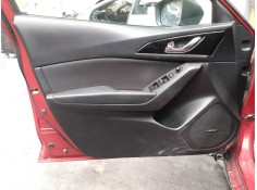 Recambio de guarnecido puerta delantera izquierda para mazda 3 lim. () evolution referencia OEM IAM   