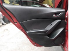 Recambio de guarnecido puerta trasera izquierda para mazda 3 lim. () evolution referencia OEM IAM   