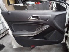GUARNECIDO PUERTA DELANTERA IZQUIERDA 