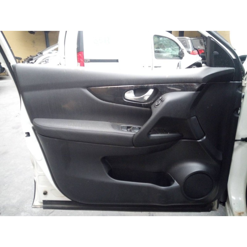 Recambio de guarnecido puerta delantera izquierda para nissan qashqai (j11) acenta referencia OEM IAM   