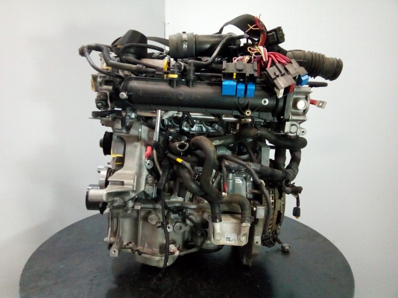 Recambio de despiece motor para dacia duster laureate 4x2 referencia OEM IAM H5F408 DESPIECE M1-B3-22