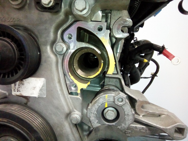 Recambio de despiece motor para dacia duster laureate 4x2 referencia OEM IAM H5F408 DESPIECE M1-B3-22