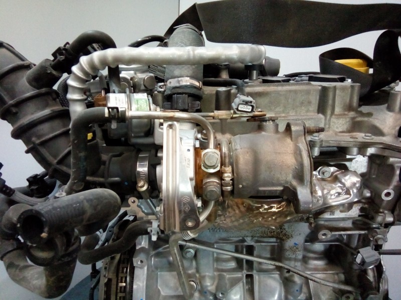 Recambio de despiece motor para dacia duster laureate 4x2 referencia OEM IAM H5F408 DESPIECE M1-B3-22