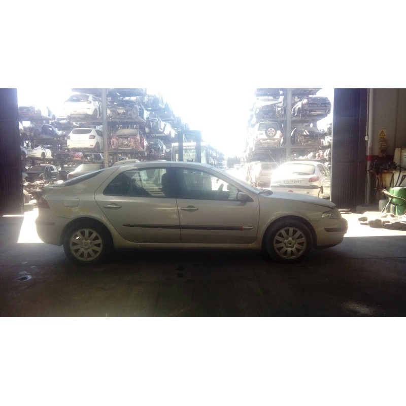 renault laguna ii (bg0) del año 2001
