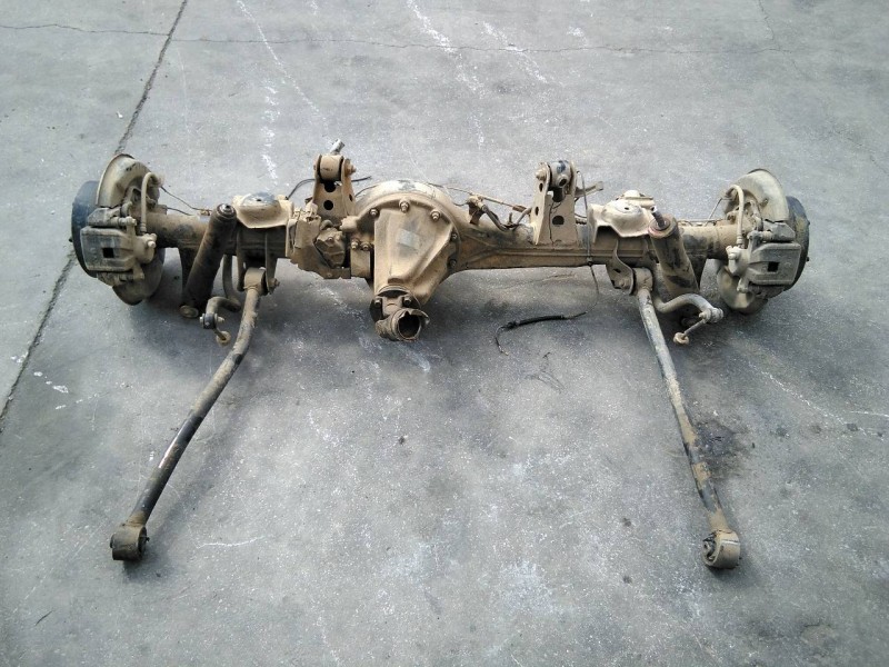 Recambio de puente trasero para toyota land cruiser (j10) td vx referencia OEM IAM   ESTANTERIA 4