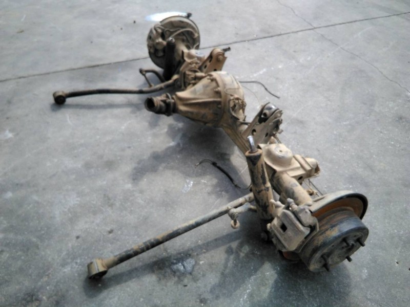 Recambio de puente trasero para toyota land cruiser (j10) td vx referencia OEM IAM   ESTANTERIA 4