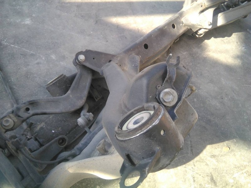 Recambio de puente trasero para seat exeo berlina (3r2) sport referencia OEM IAM 3R0505315  
