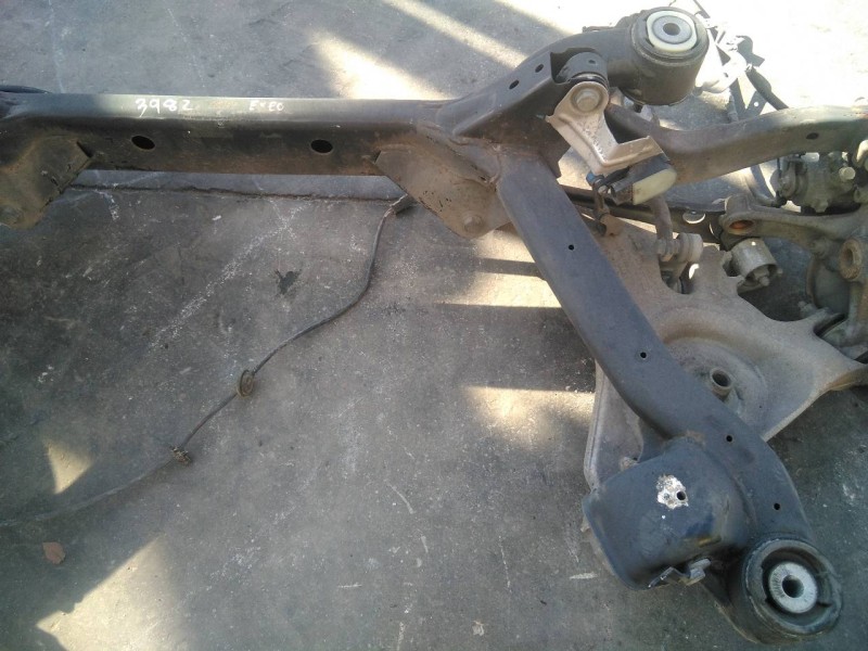 Recambio de puente trasero para seat exeo berlina (3r2) sport referencia OEM IAM 3R0505315  