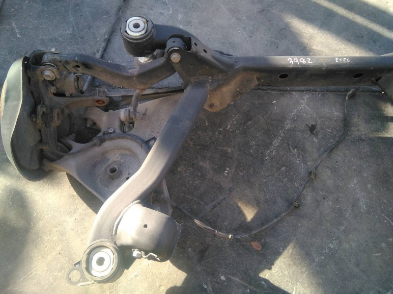 Recambio de puente trasero para seat exeo berlina (3r2) sport referencia OEM IAM 3R0505315  