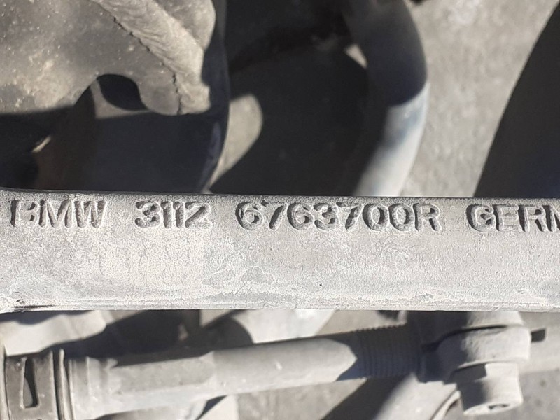 Recambio de brazo suspension inferior delantero derecho para bmw serie 3 touring (e91) 318d referencia OEM IAM 6763700  PV-4-6