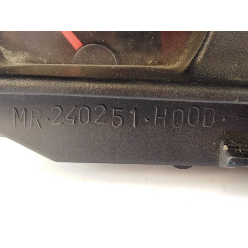 Recambio de pantalla multifuncion para mitsubishi montero sport (k90) referencia OEM IAM MR240251  