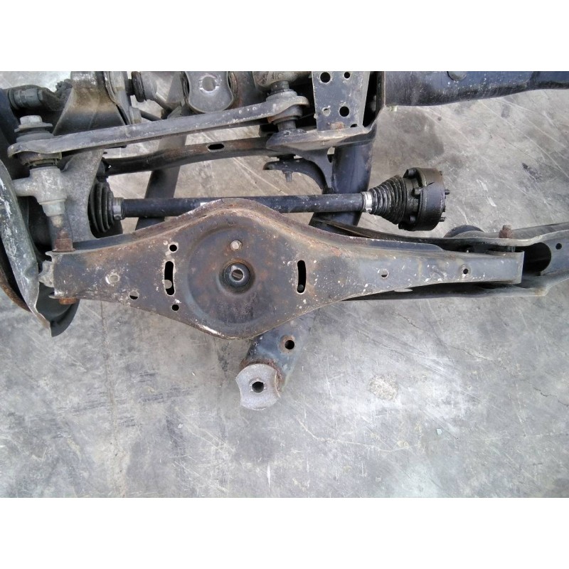 Recambio de brazo suspension inferior trasero izquierdo para audi q3 (8u) 2.0 tdi (103kw) advance referencia OEM IAM 1K0505371  