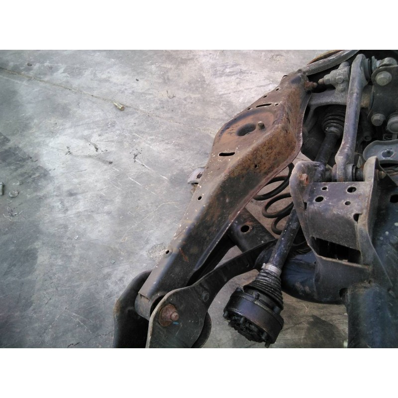 Recambio de brazo suspension inferior trasero izquierdo para audi q3 (8u) 2.0 tdi (103kw) advance referencia OEM IAM 1K0505371  