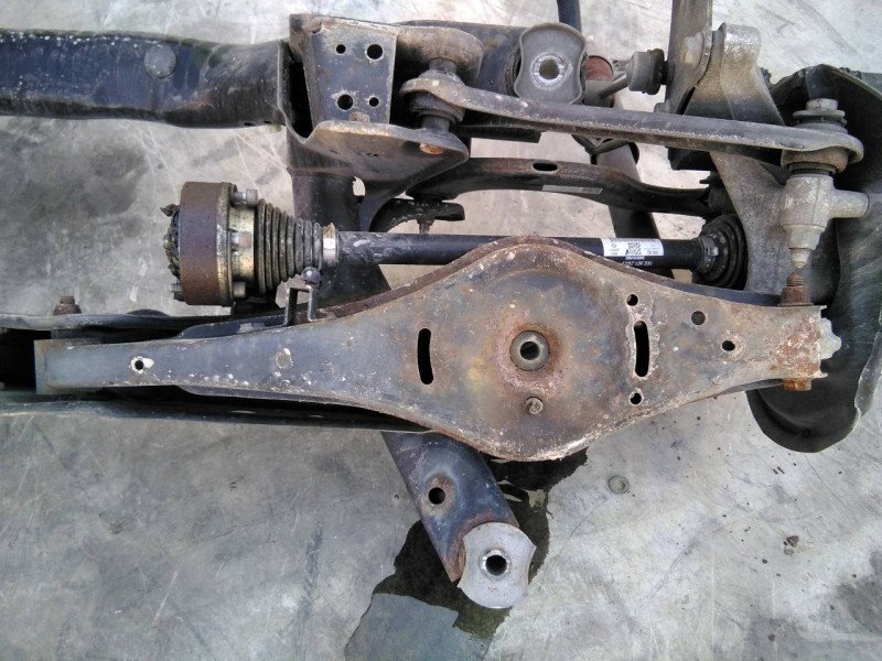 Recambio de brazo suspension inferior trasero derecho para audi q3 (8u) 2.0 tdi (103kw) advance referencia OEM IAM 1K0506371  PV