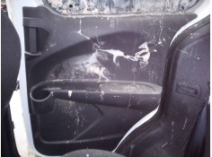 GUARNECIDO PUERTA TRASERA DERECHA 