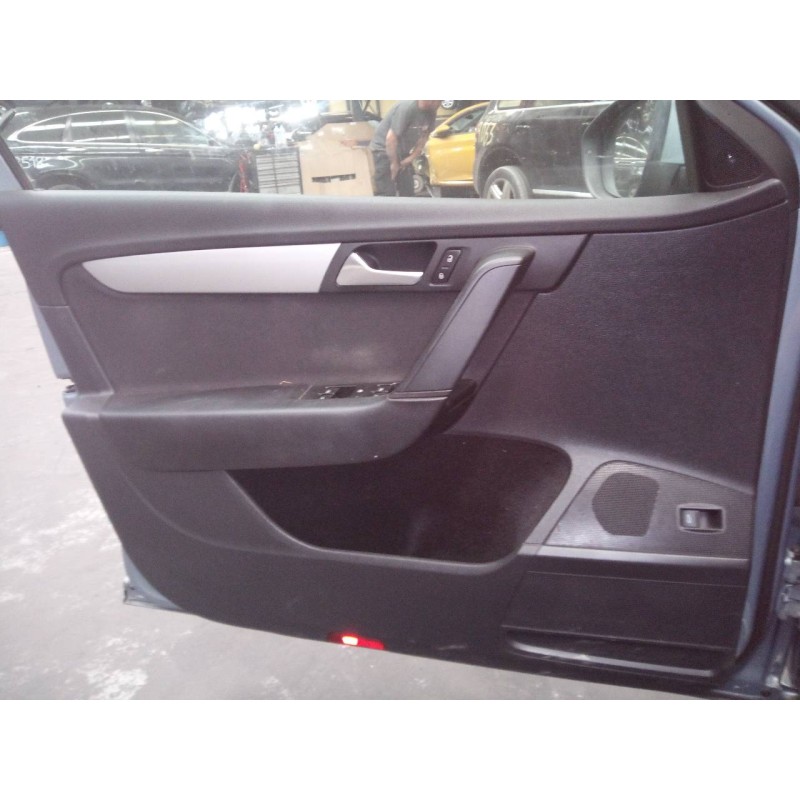 Recambio de guarnecido puerta delantera izquierda para volkswagen passat variant (365) advance bluemotion referencia OEM IAM   