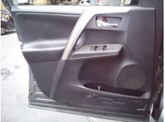 GUARNECIDO PUERTA DELANTERA IZQUIERDA 