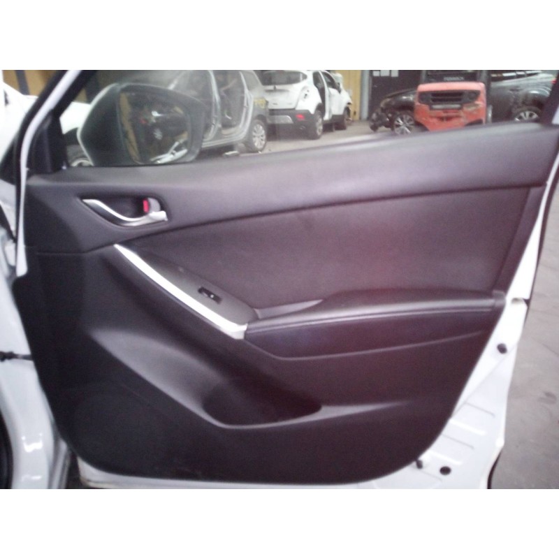 Recambio de guarnecido puerta delantera derecha para mazda cx-5 style 2wd referencia OEM IAM   
