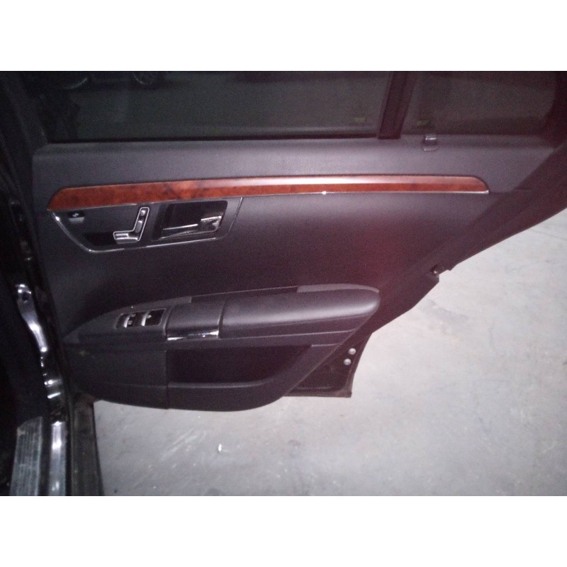 Recambio de guarnecido puerta trasera derecha para mercedes clase s (w221) berlina 320 / 350 cdi 4-matic (221.080) referencia OE
