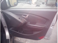 GUARNECIDO PUERTA DELANTERA DERECHA 