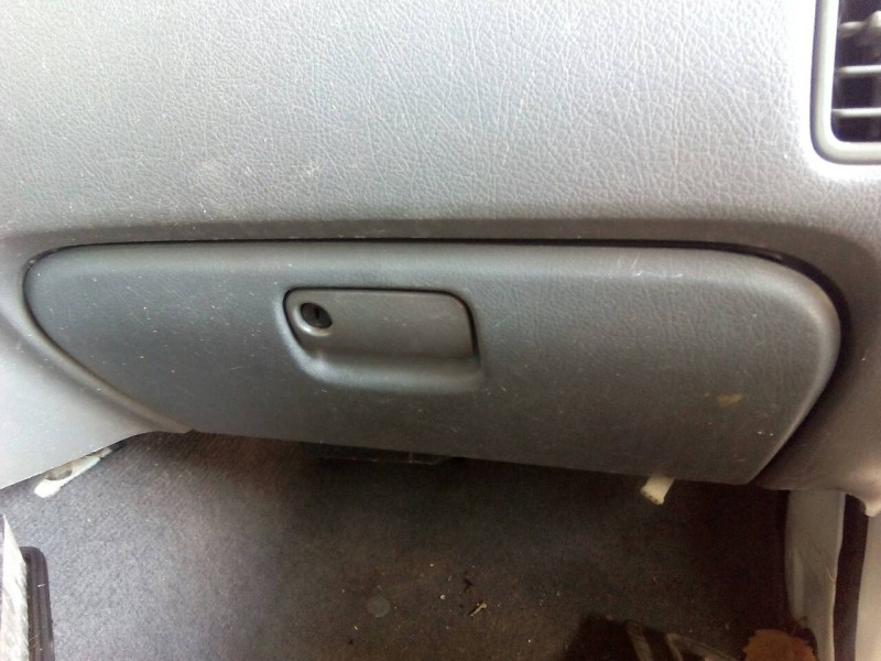 Recambio de guantera para suzuki vitara se/sv (et) 1.9 td hard top lujo referencia OEM IAM   