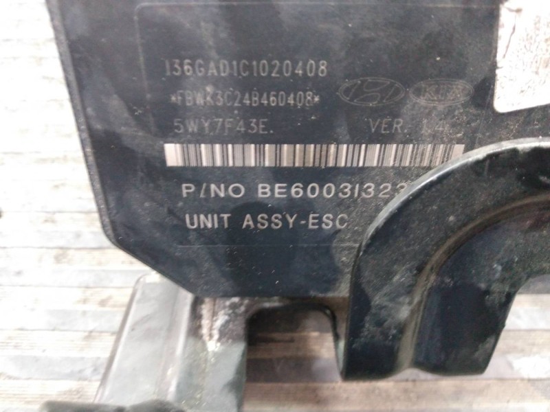 Recambio de abs para audi a4 berlina (b5) 1.8 t referencia OEM IAM 270WLE3 589203U310 