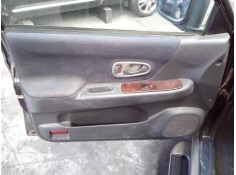 GUARNECIDO PUERTA DELANTERA IZQUIERDA 