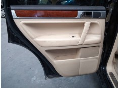 GUARNECIDO PUERTA TRASERA IZQUIERDA 