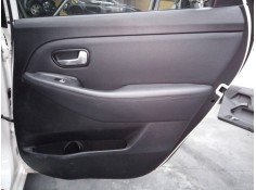 GUARNECIDO PUERTA TRASERA DERECHA 