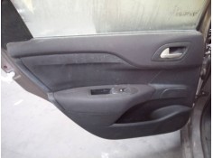 GUARNECIDO PUERTA TRASERA IZQUIERDA 