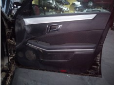 GUARNECIDO PUERTA DELANTERA DERECHA 