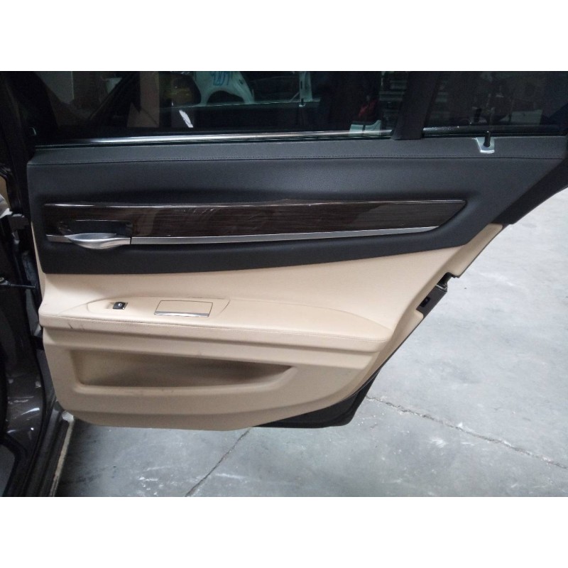 Recambio de guarnecido puerta trasera derecha para bmw serie 7 (f01/f02) 740d referencia OEM IAM   