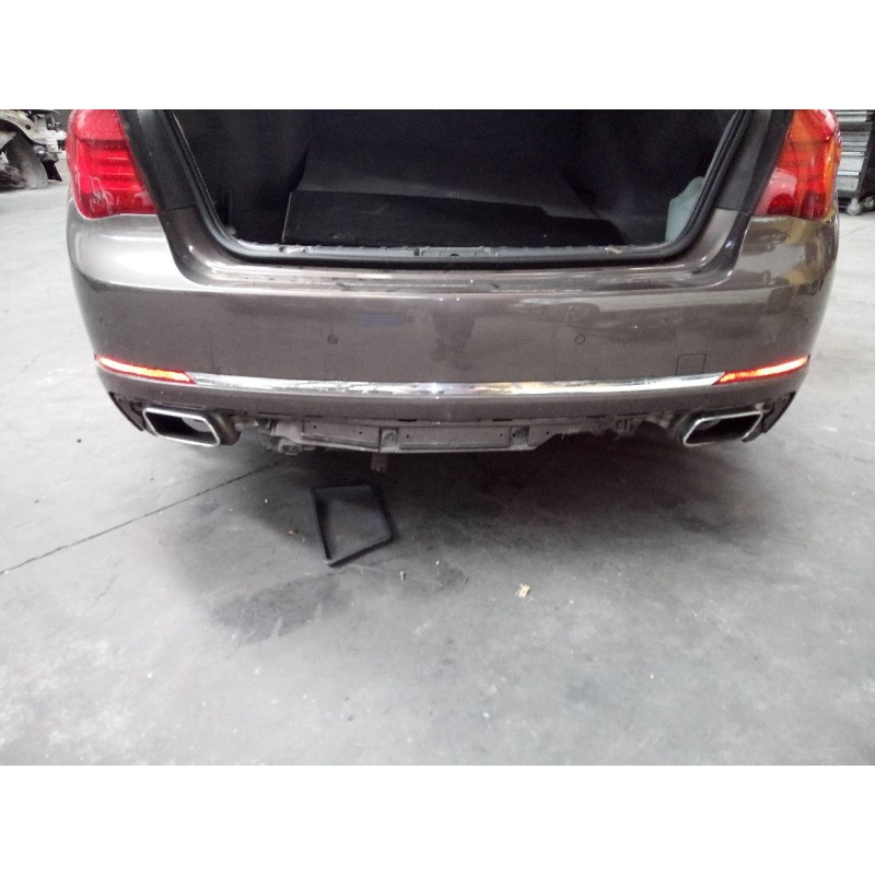 Recambio de paragolpes trasero para bmw serie 7 (f01/f02) 740d referencia OEM IAM   