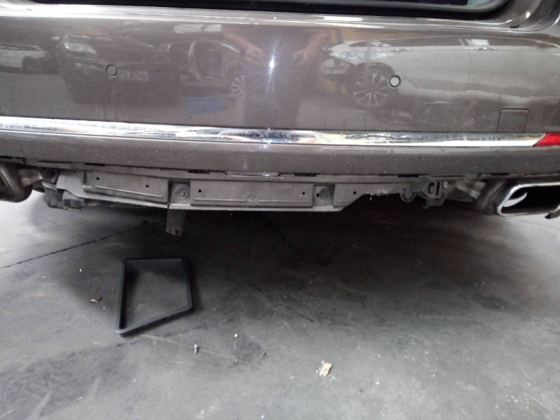 Recambio de paragolpes trasero para bmw serie 7 (f01/f02) 740d referencia OEM IAM   