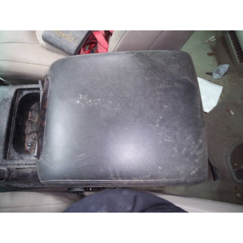Recambio de consola central para toyota land cruiser 200 (j14) vxl referencia OEM IAM   