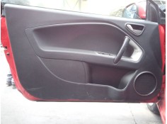 GUARNECIDO PUERTA DELANTERA IZQUIERDA 