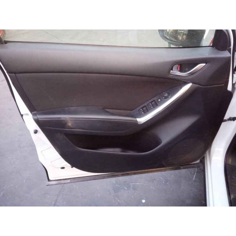 Recambio de guarnecido puerta delantera izquierda para mazda cx-5 style 2wd referencia OEM IAM   