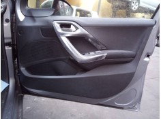 GUARNECIDO PUERTA DELANTERA DERECHA 