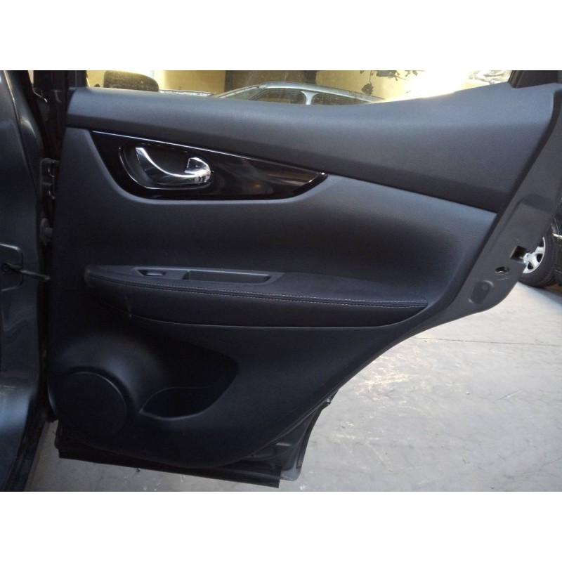 Recambio de guarnecido puerta trasera derecha para nissan qashqai (j11) acenta referencia OEM IAM   