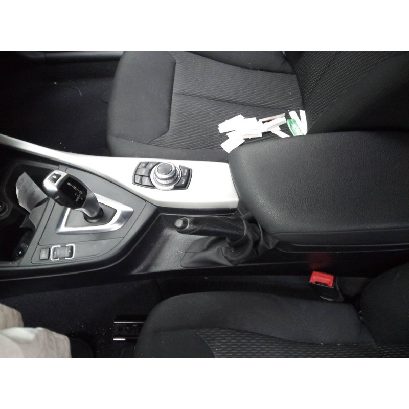 Recambio de consola central para bmw serie 1 lim. (f20/f21) 118d referencia OEM IAM   